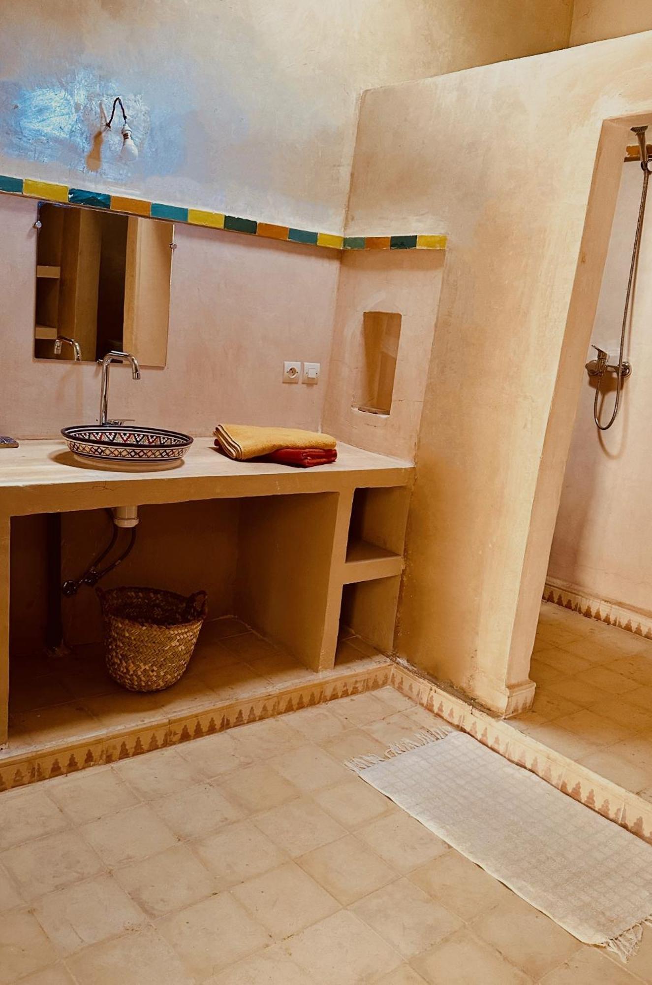 Riad Aman سكورة المظهر الخارجي الصورة